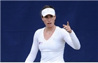 Johanna Konta reaches second round of French Open qualifying